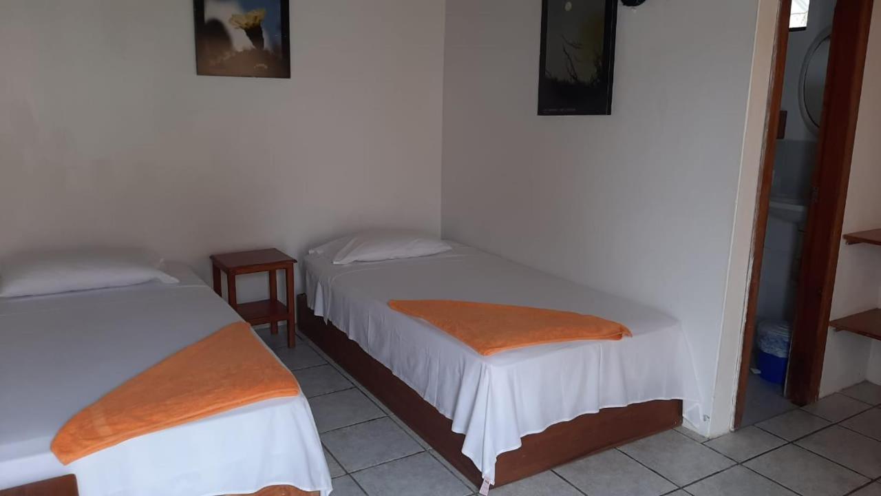 Hostal Tero Real Puerto Villamil Exteriér fotografie