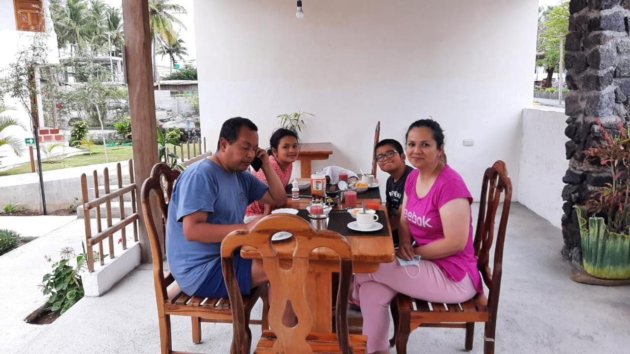 Hostal Tero Real Puerto Villamil Exteriér fotografie