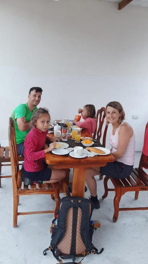 Hostal Tero Real Puerto Villamil Exteriér fotografie